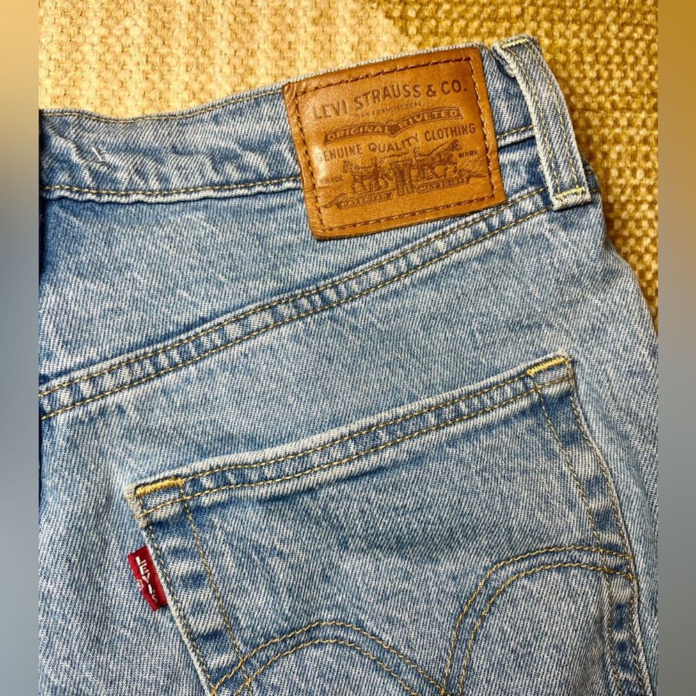 Levi's Women Ribcage Straight Jeans